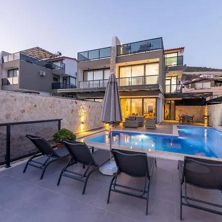 Kalkan 3 Bedroom Apartment - 8916